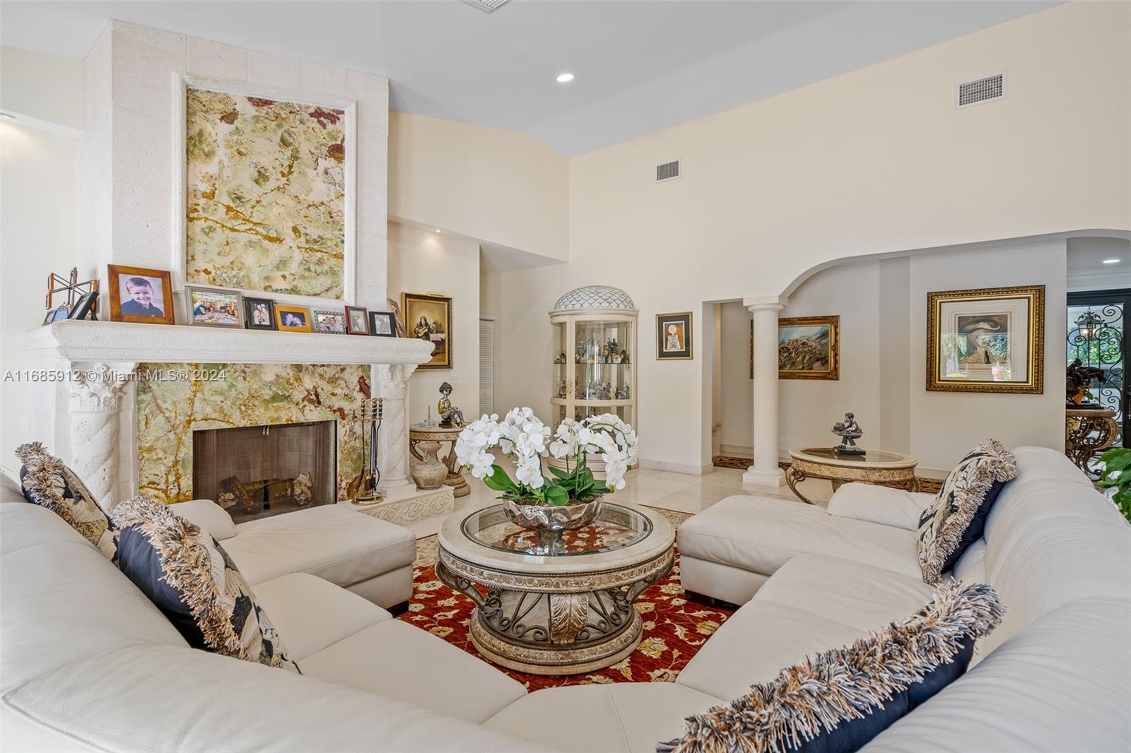 COLLINS ACRES - Residential