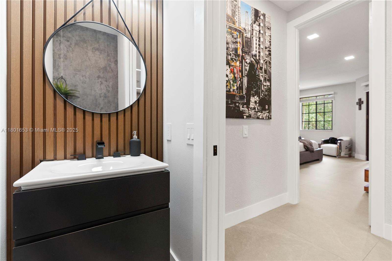 MARIPOSA POINTE AT WESTON - Residential
