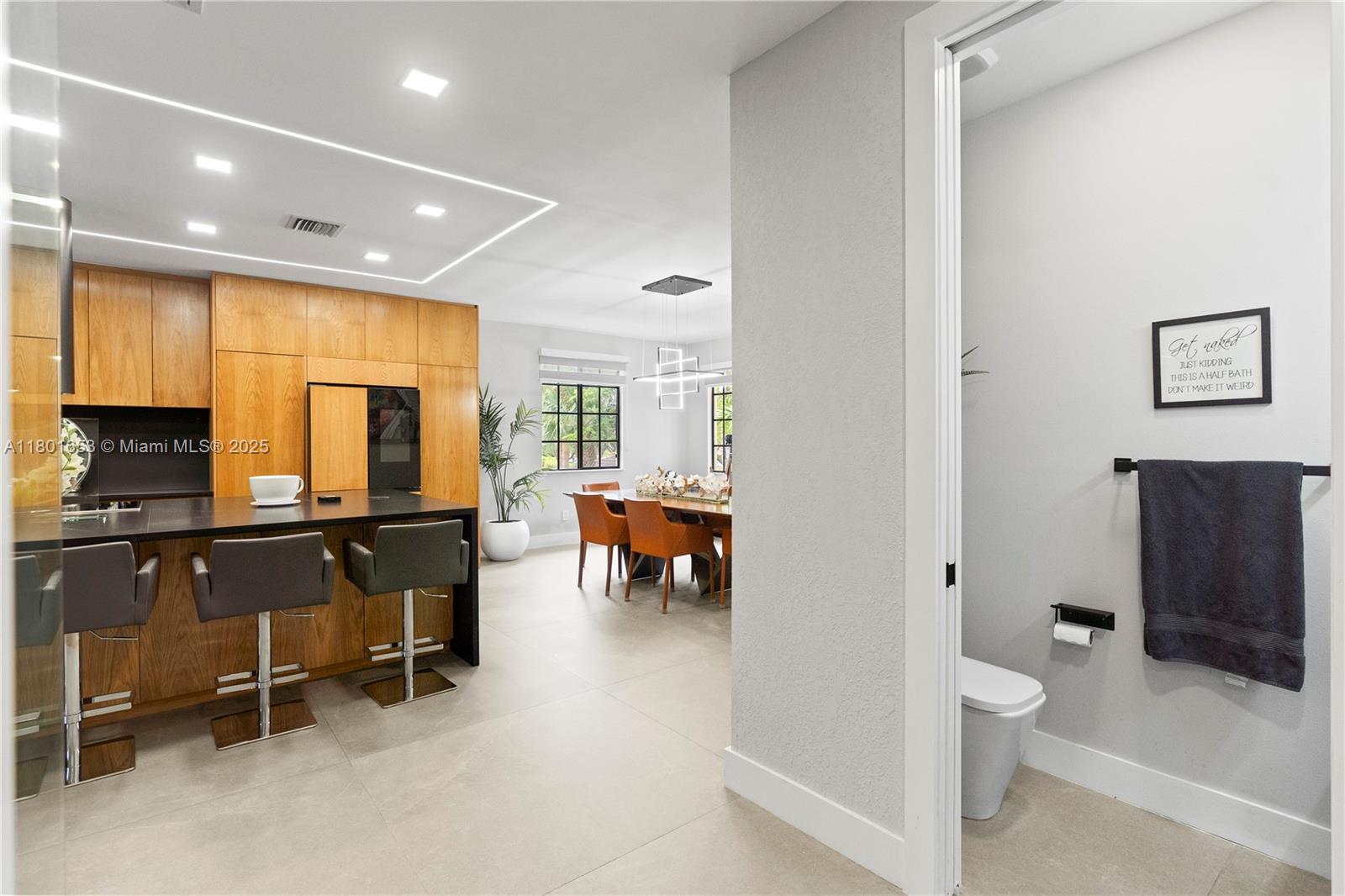 MARIPOSA POINTE AT WESTON - Residential