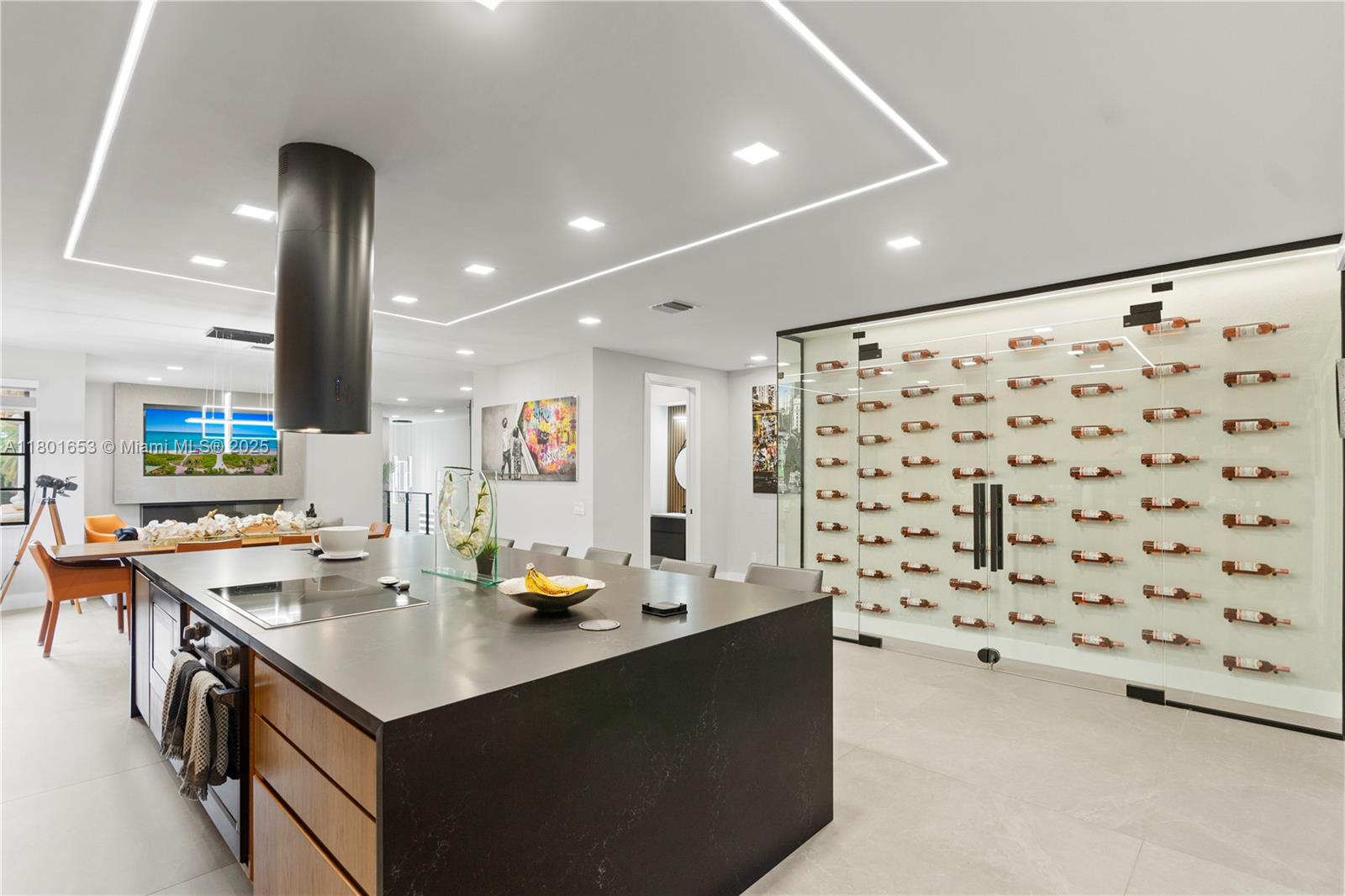 MARIPOSA POINTE AT WESTON - Residential