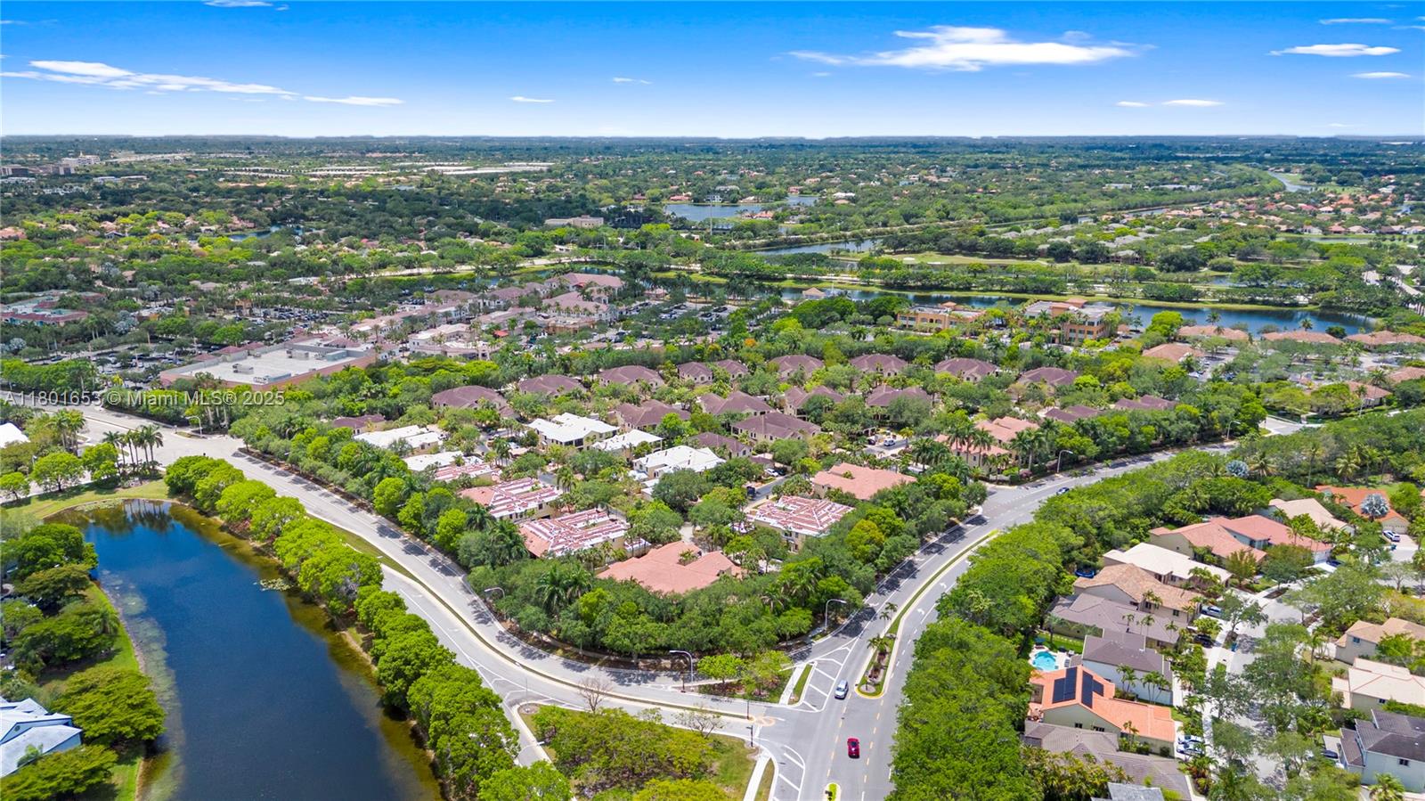 MARIPOSA POINTE AT WESTON - Residential