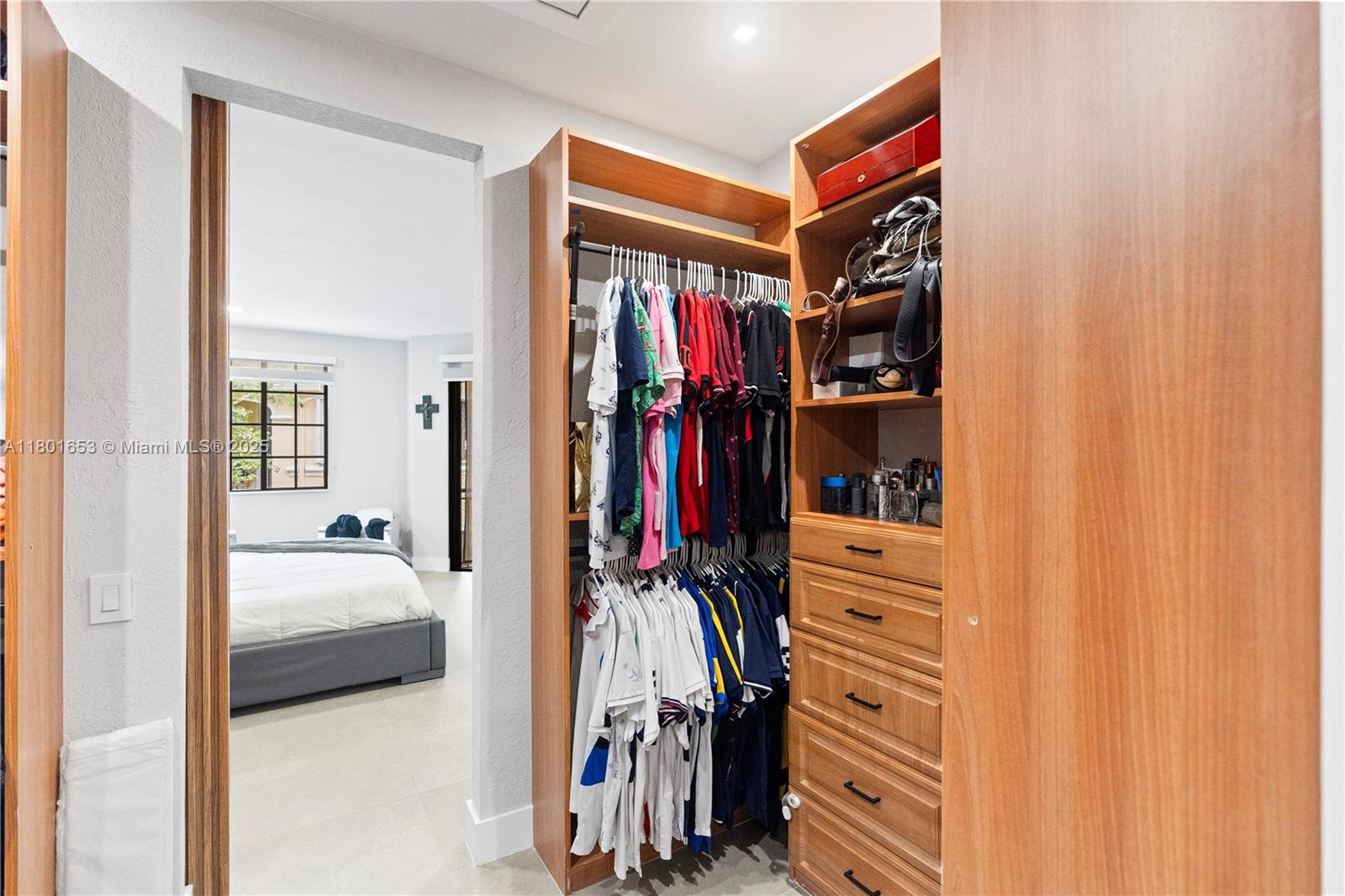 MARIPOSA POINTE AT WESTON - Residential