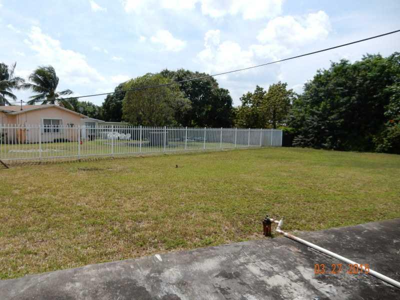 NEW BROWARDALE 1ST ADD 47 - Residential