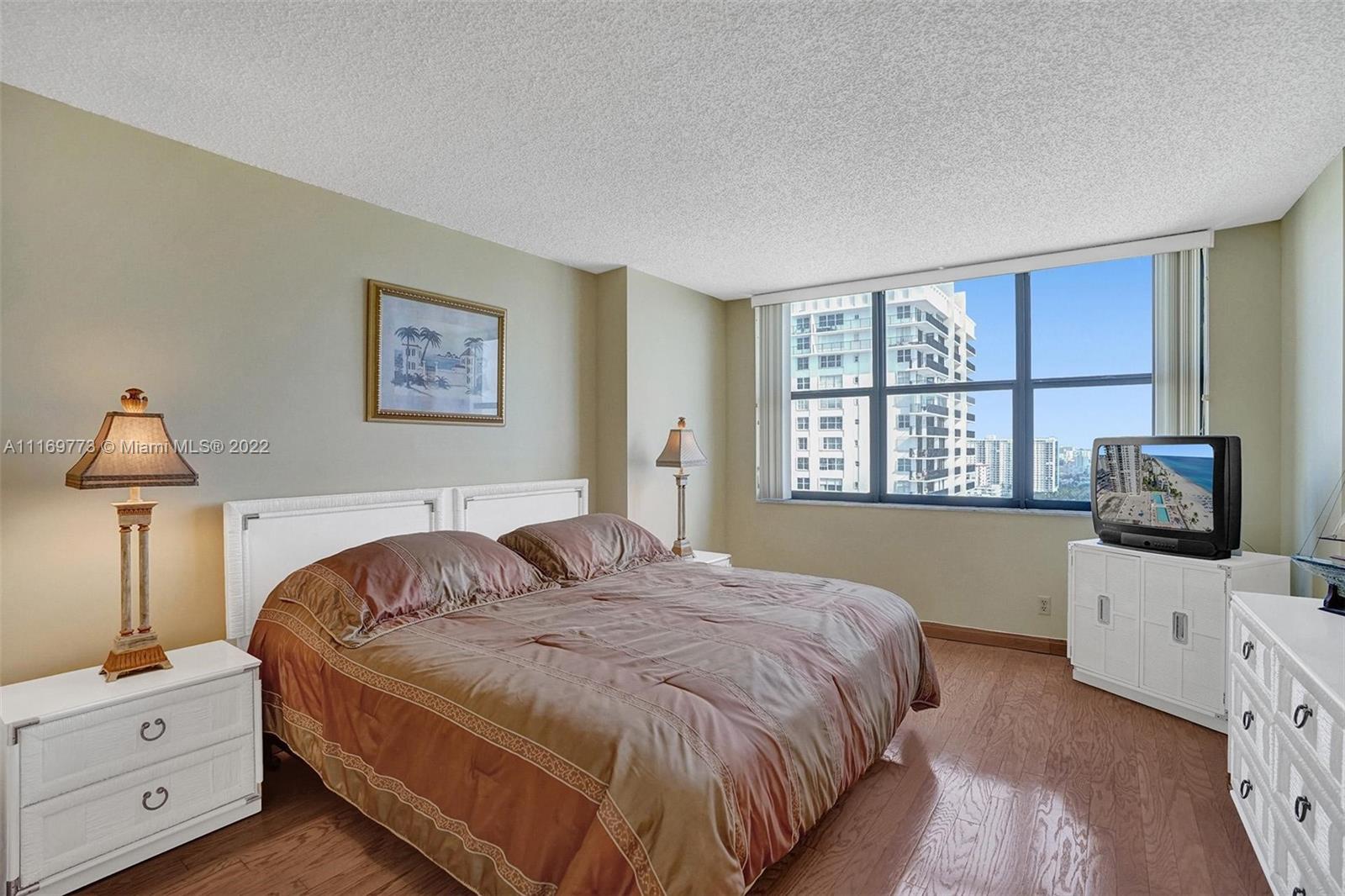 CATANIA CONDO - Residential