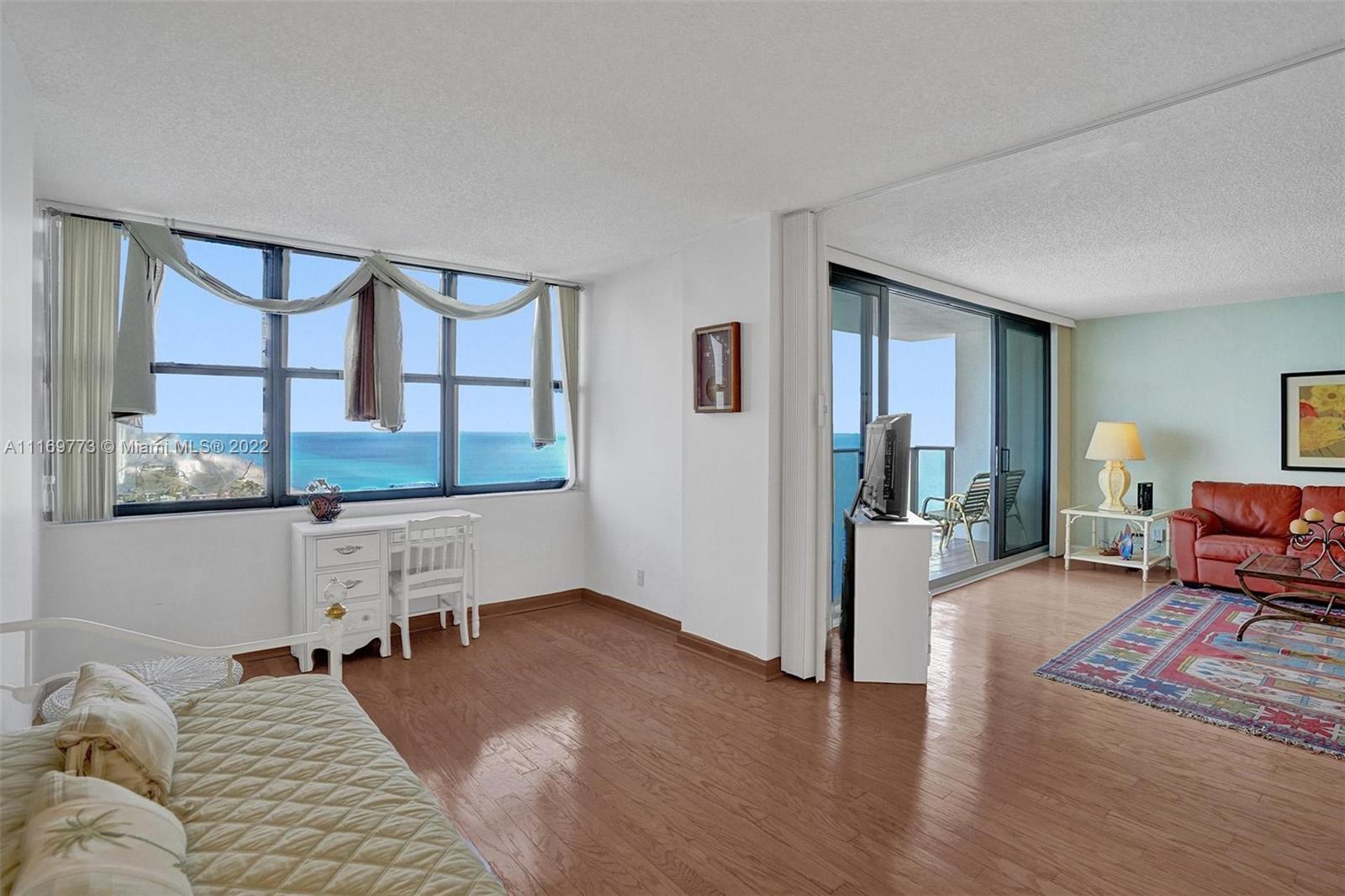 CATANIA CONDO - Residential