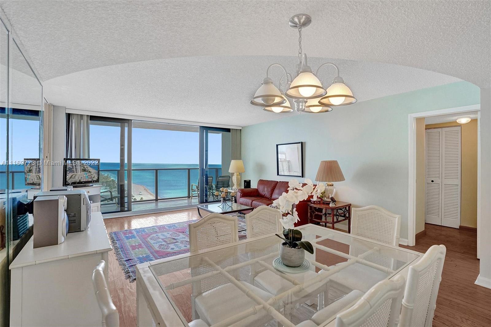 CATANIA CONDO - Residential