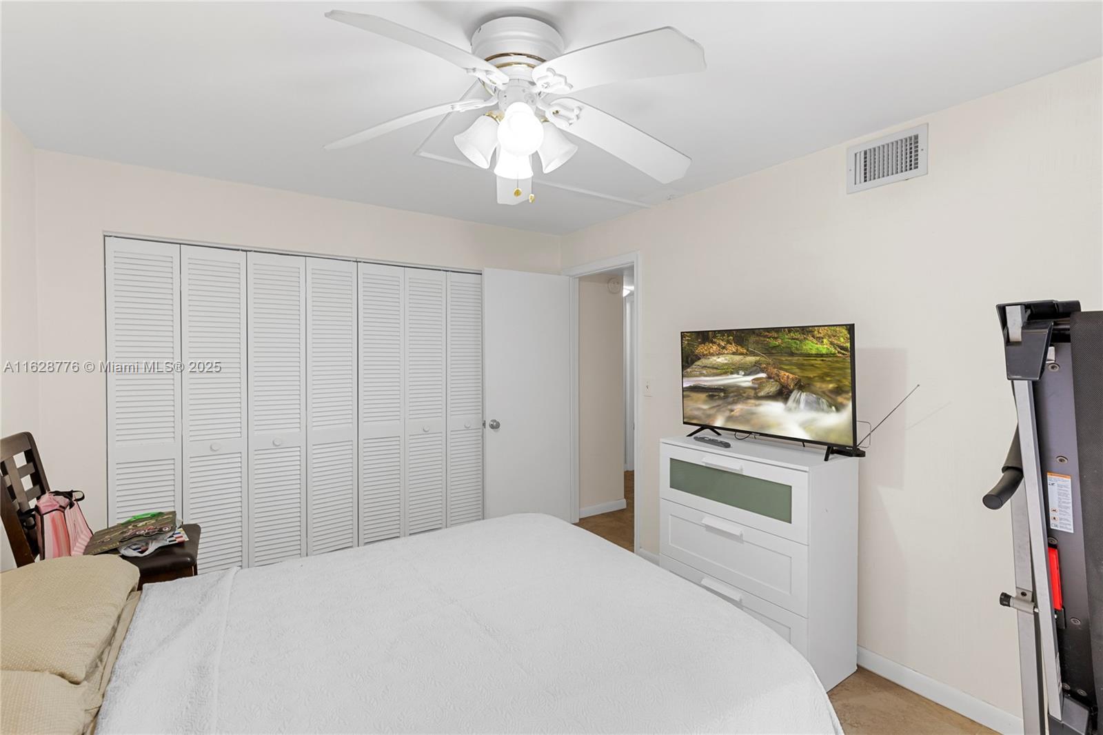 337 Ives Dairy Rd 337-06