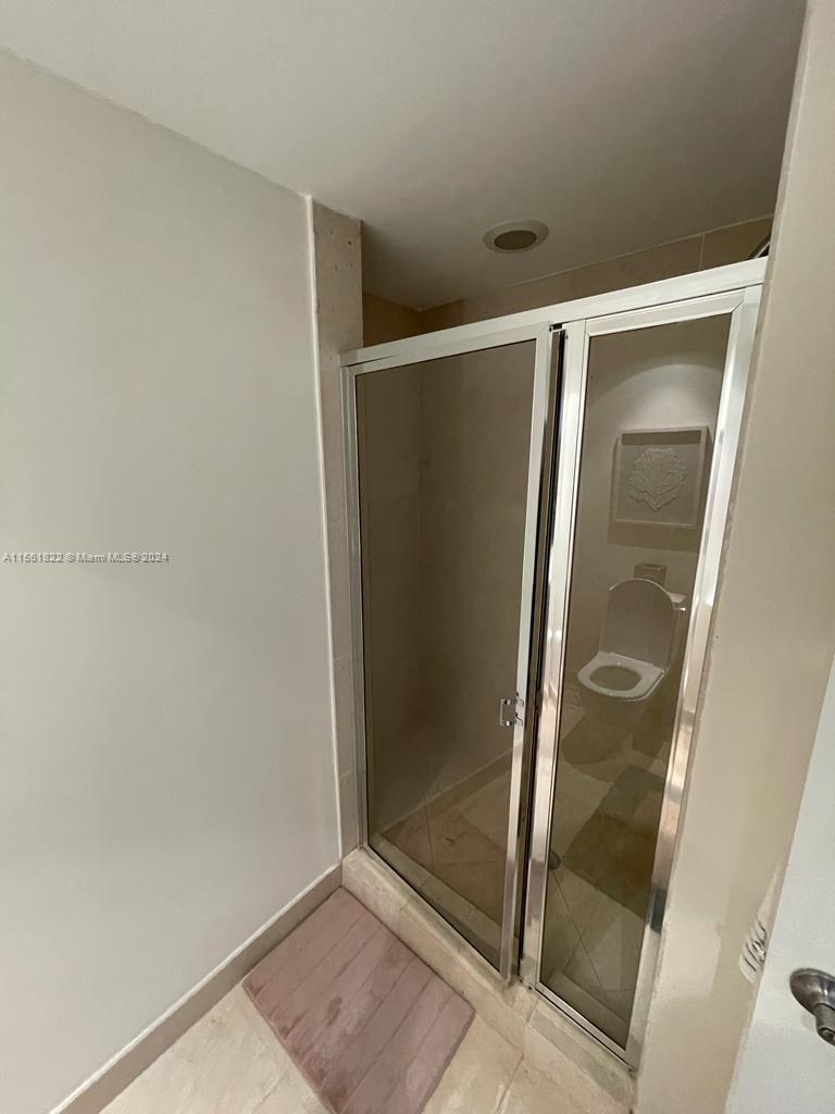 ICONBRICKELL CONDO NO 1 - Residential