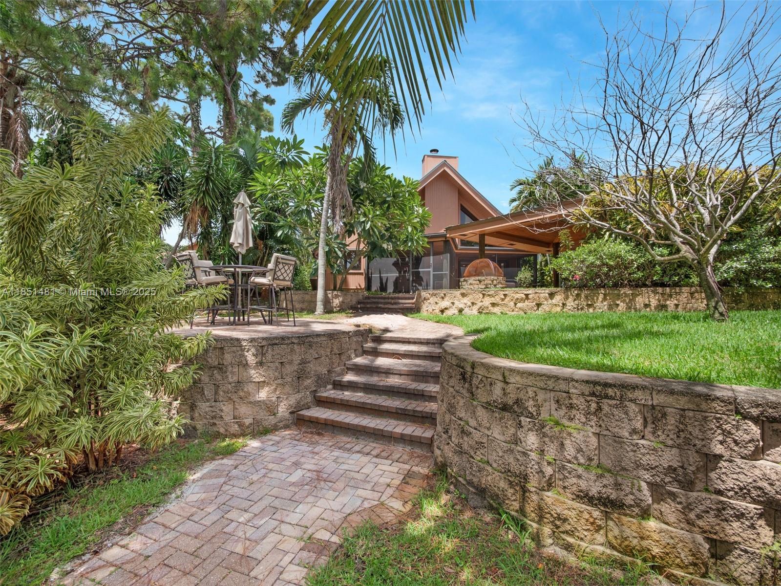 RUSTIC HILLS - Residential