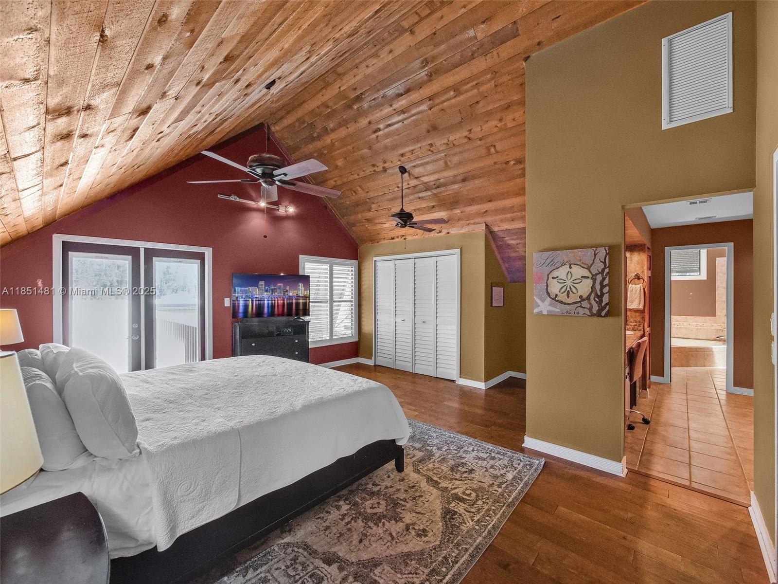 RUSTIC HILLS - Residential