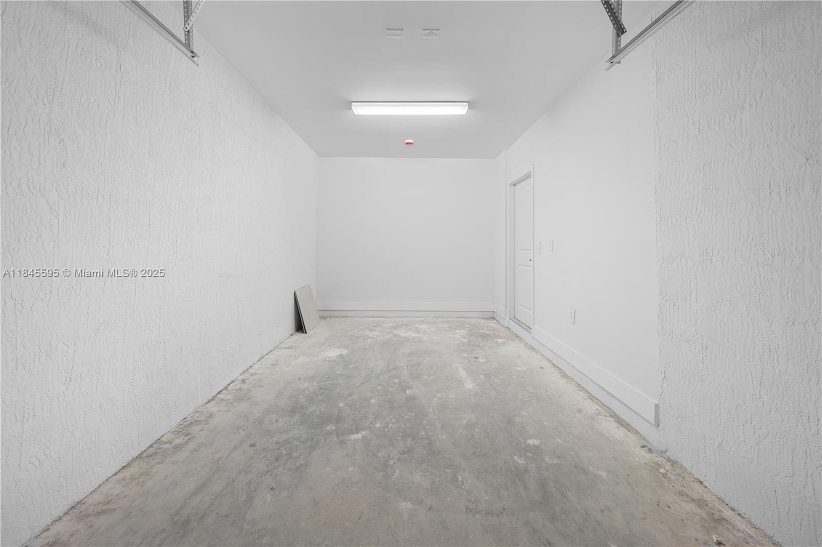 CENTURY PARK SQUARE - Residential