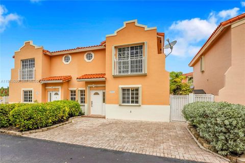 Photo of 7773 SW 94th Ln, Miami, FL 33156 (MLS # A11943590)