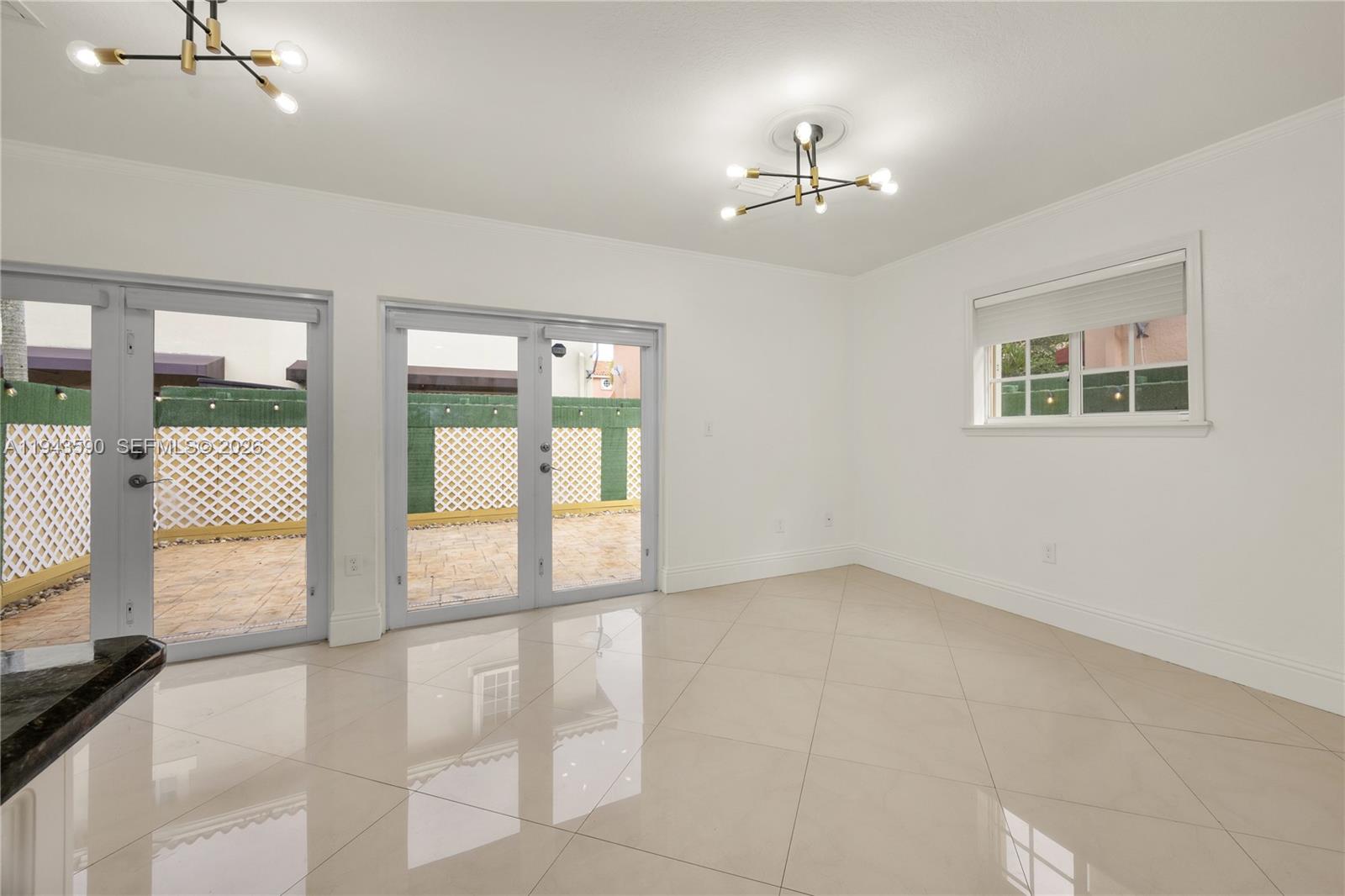 VILLAS OF BARCELONA - Residential