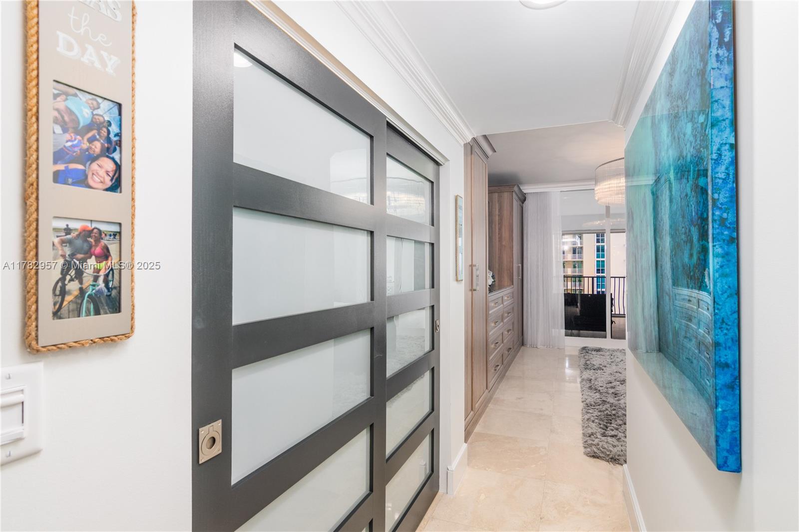 JACKSON TOWER LAS OLAS CON - Residential