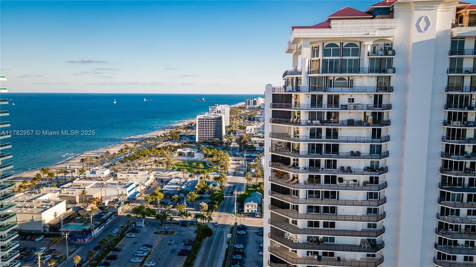 JACKSON TOWER LAS OLAS CON - Residential