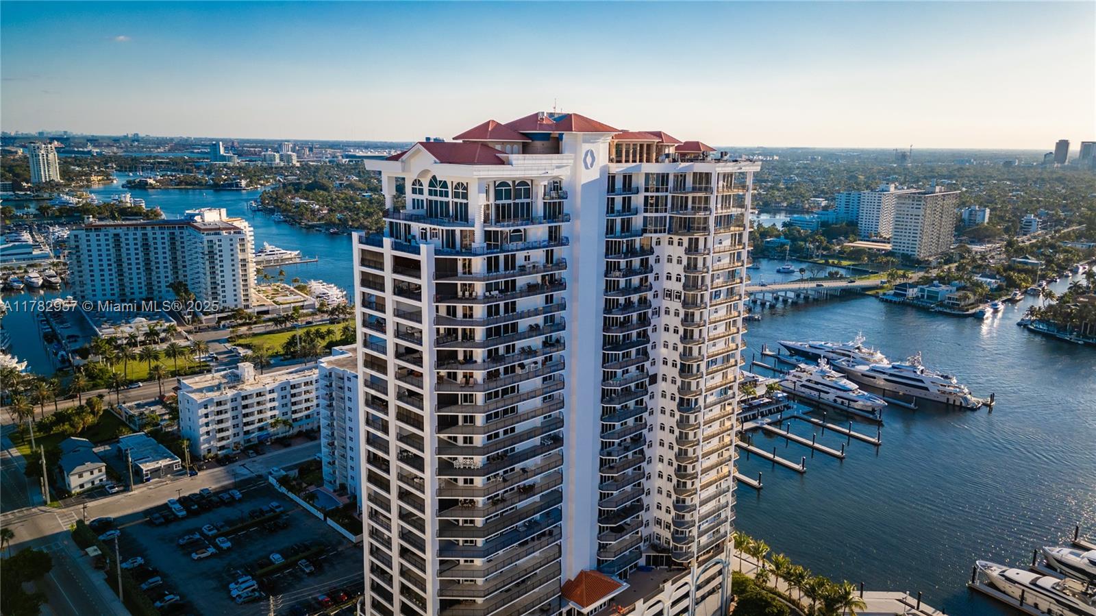 JACKSON TOWER LAS OLAS CON - Residential