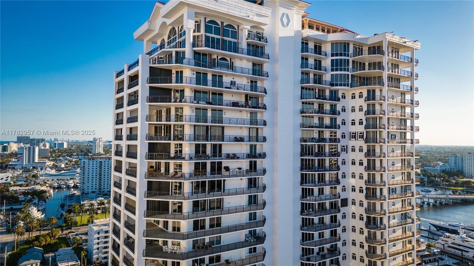JACKSON TOWER LAS OLAS CON - Residential