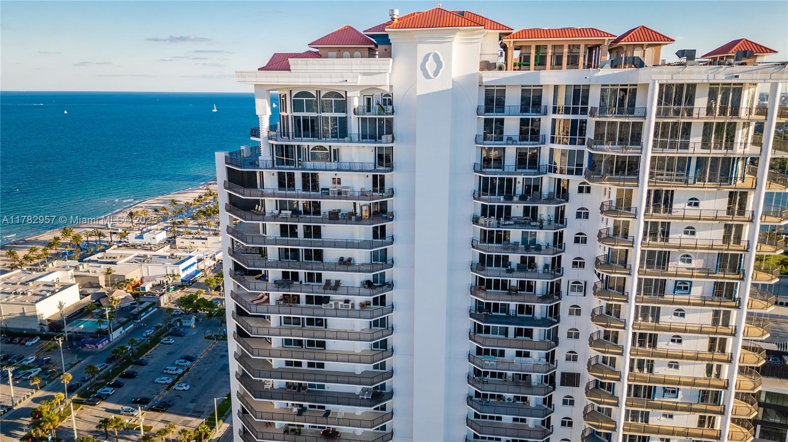 JACKSON TOWER LAS OLAS CON - Residential