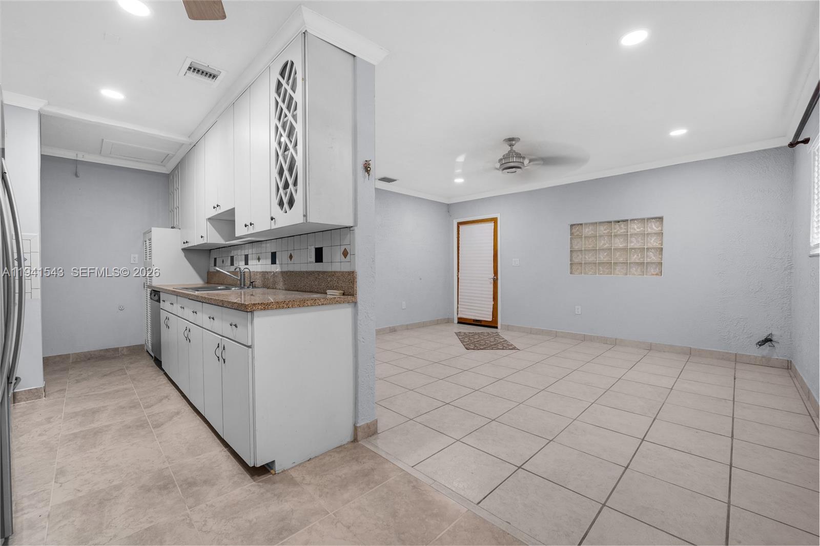 BOULEVARD HEIGHTS SEC 3 - Residential Lease