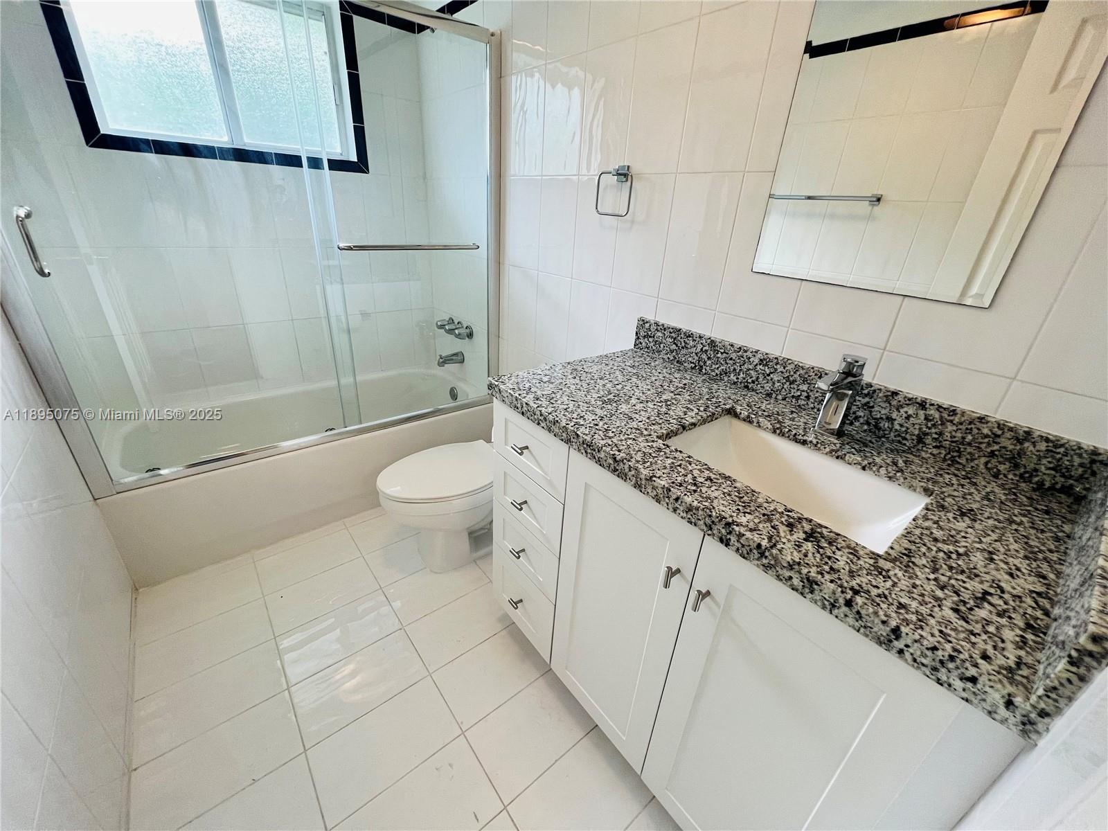 LUCY CONDO - Residential Lease