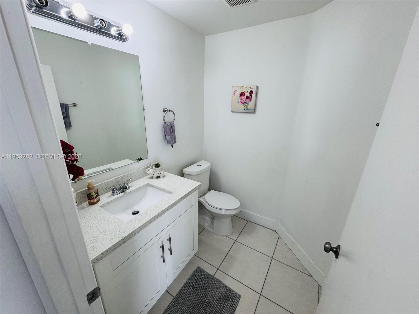 LAKES BY THE BAY SEC 6 - Residential