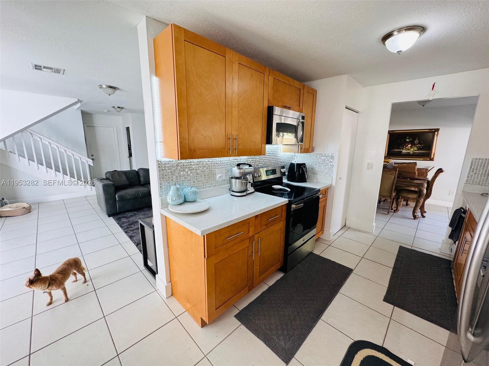 LAKES BY THE BAY SEC 6 - Residential