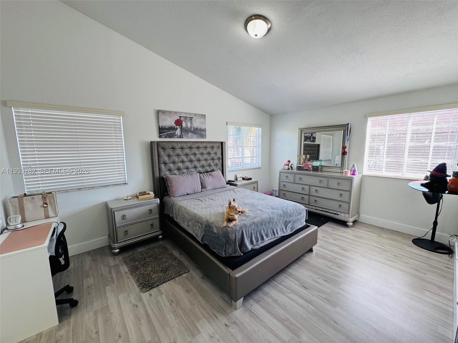 LAKES BY THE BAY SEC 6 - Residential