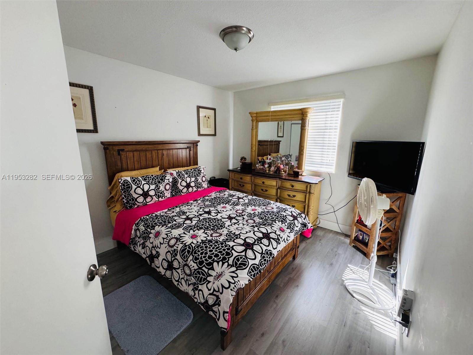 LAKES BY THE BAY SEC 6 - Residential