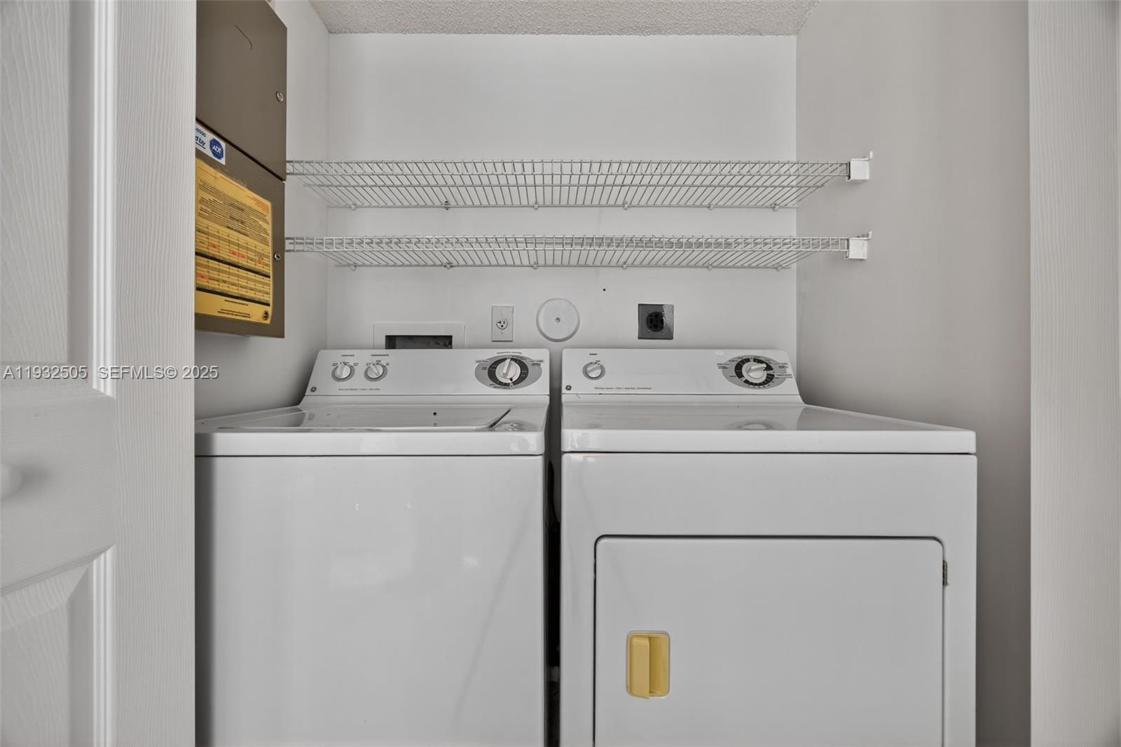 FLORAL LAKES PH 3 AND 4 - Residential