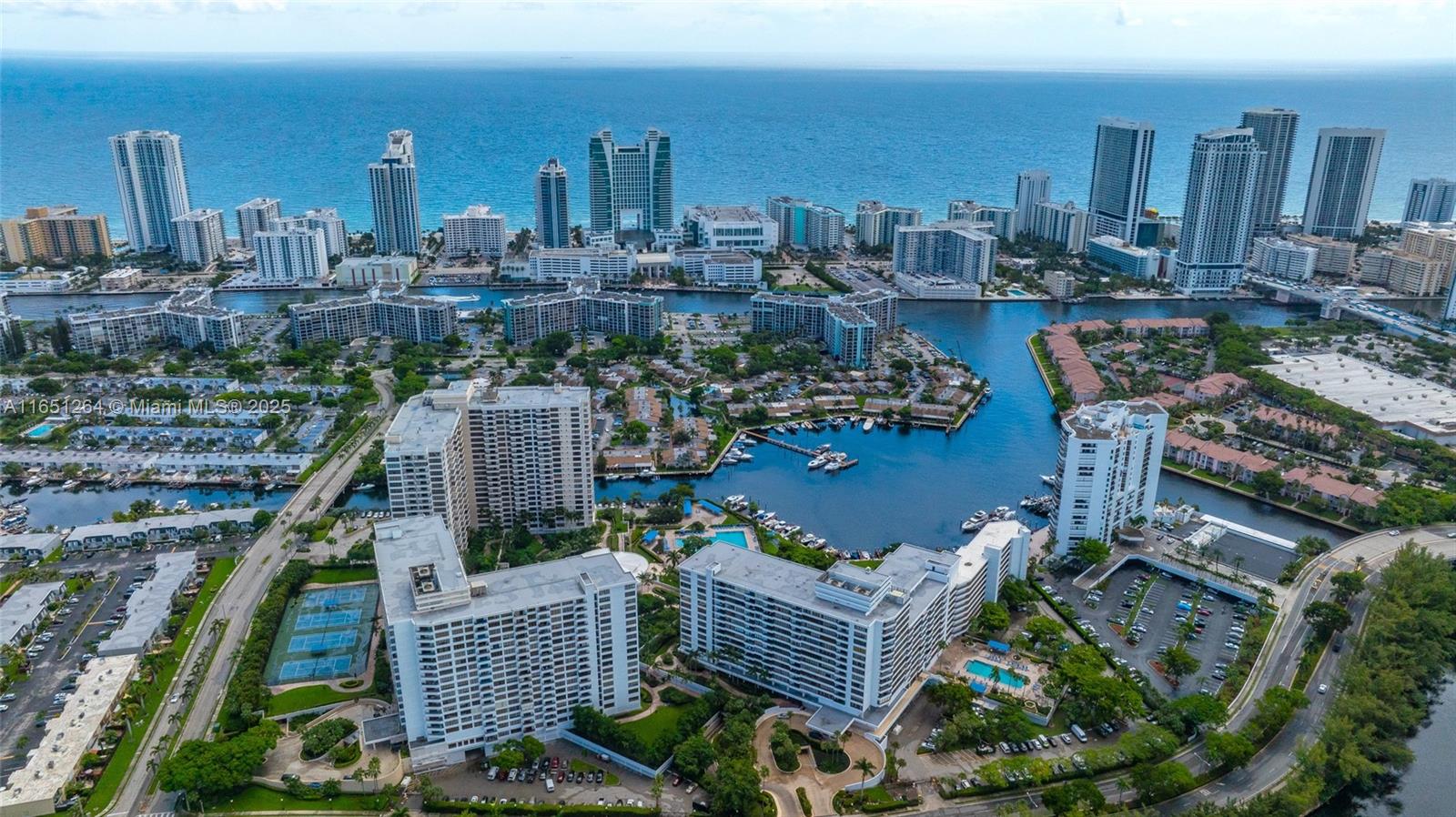 OLYMPUS CONDO PHASE - Residential