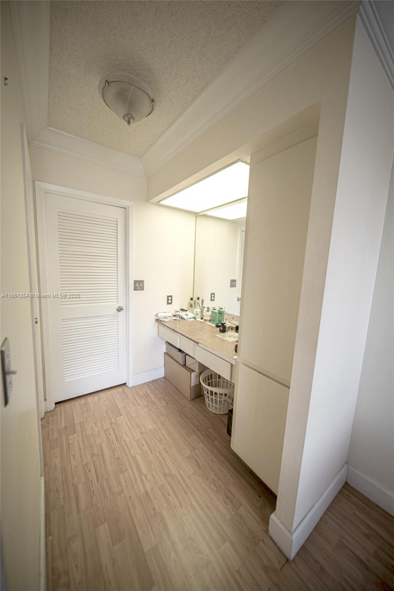 OLYMPUS CONDO PHASE - Residential