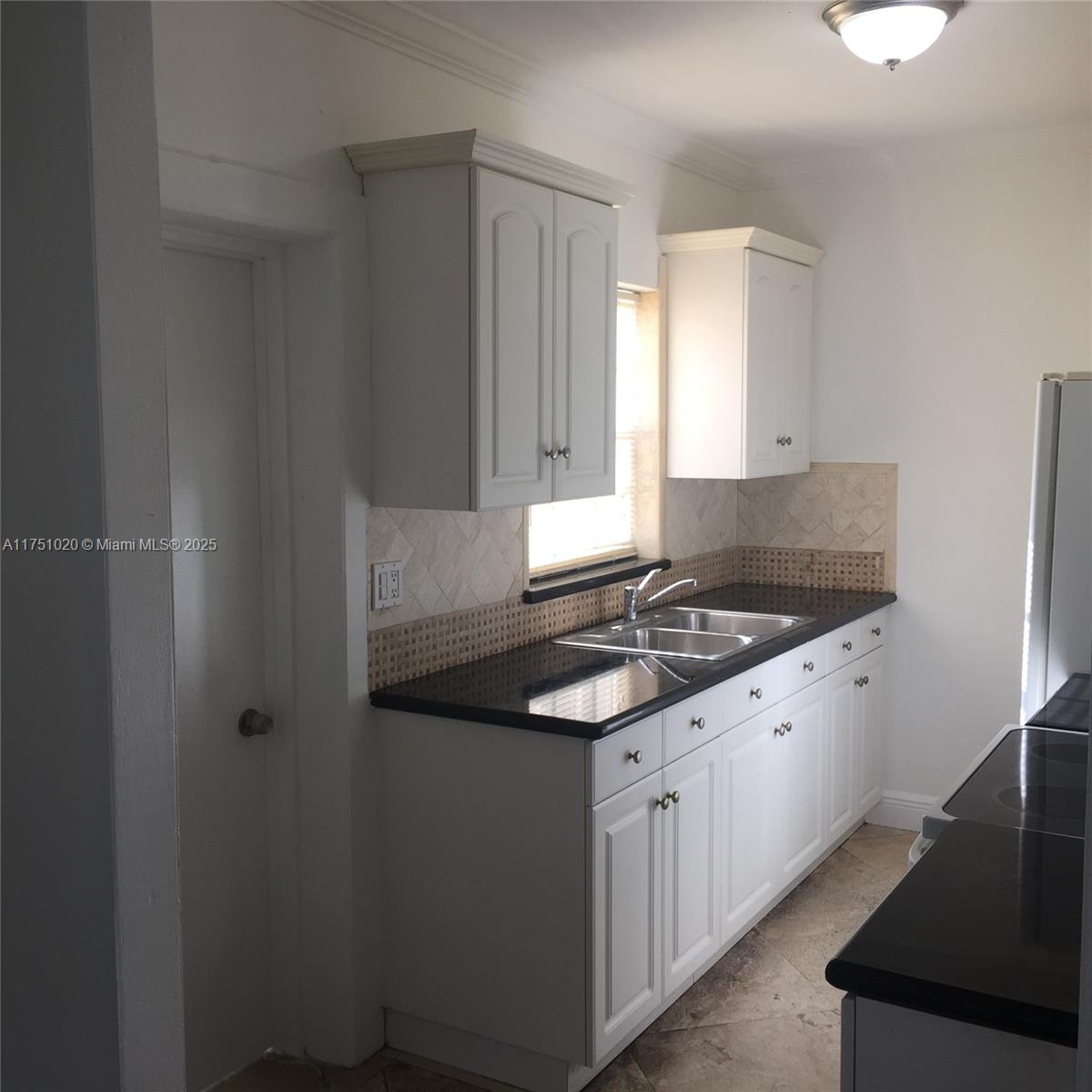 1435 NE 177 St