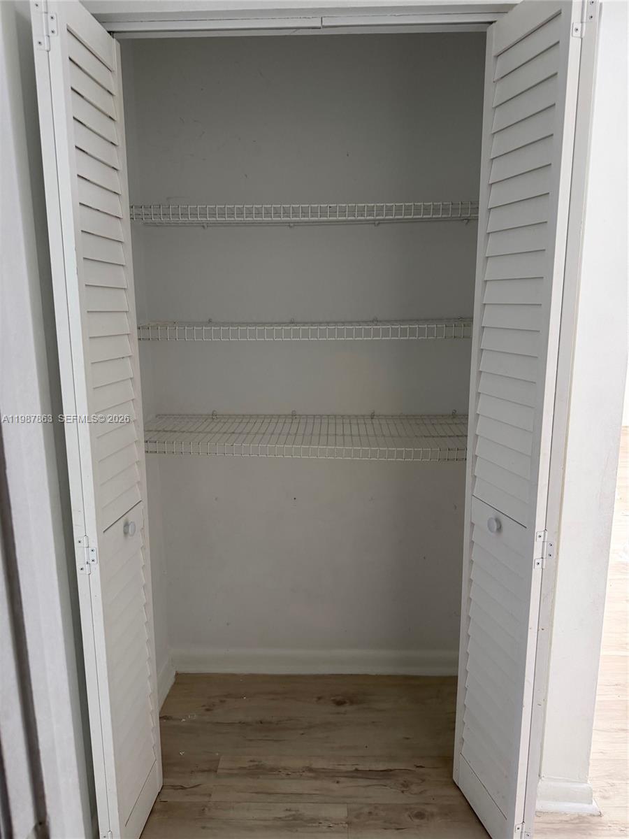 TOWNHOMES OF AUDUBON SOUT - Residential Lease