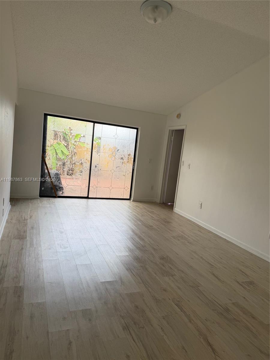 TOWNHOMES OF AUDUBON SOUT - Residential Lease