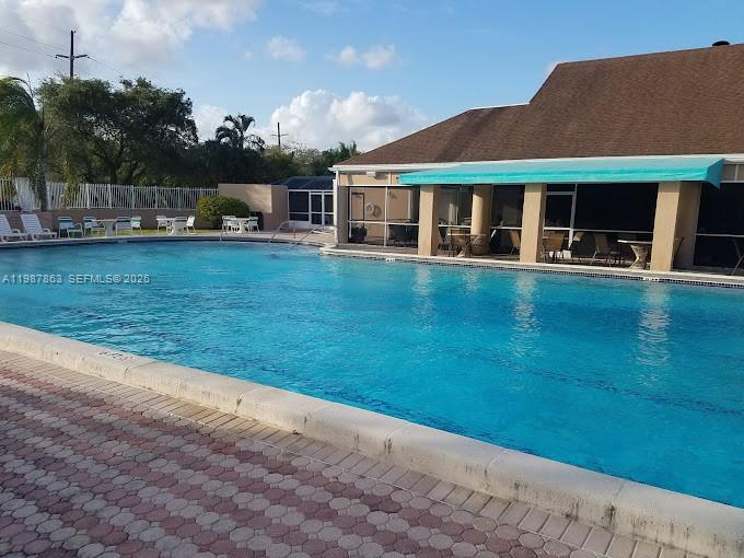 TOWNHOMES OF AUDUBON SOUT - Residential Lease