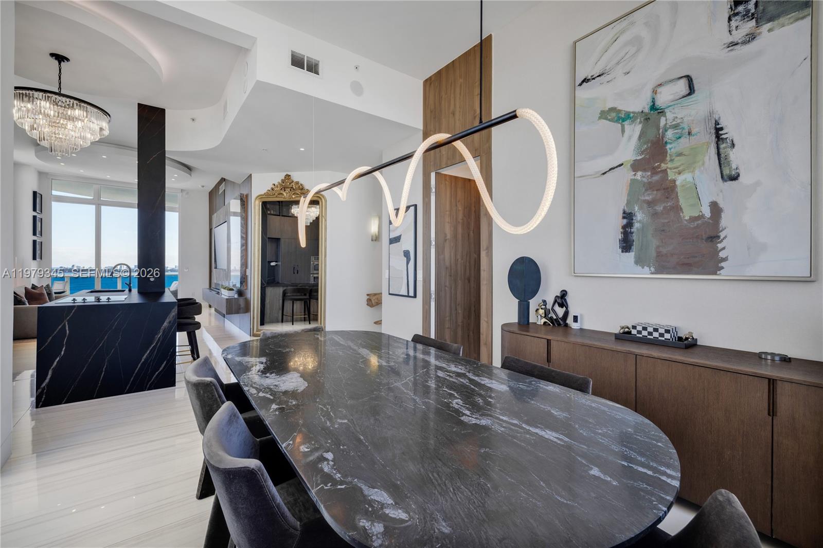 NEW WAVE CONDO - Residential