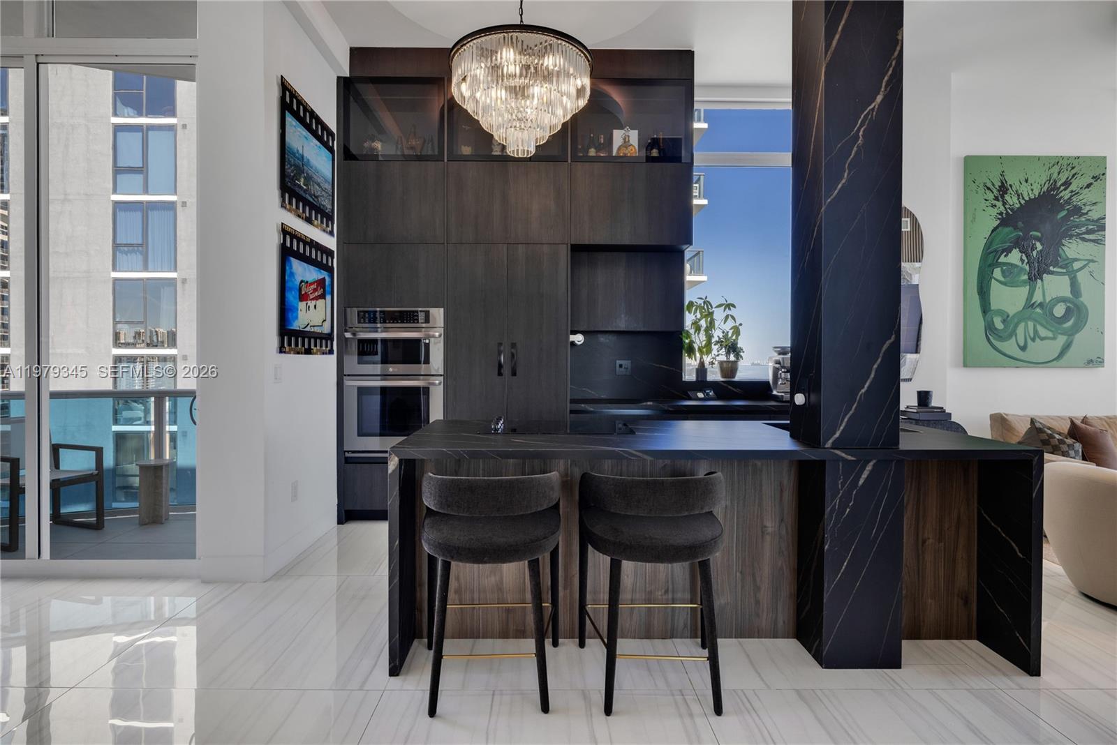 NEW WAVE CONDO - Residential