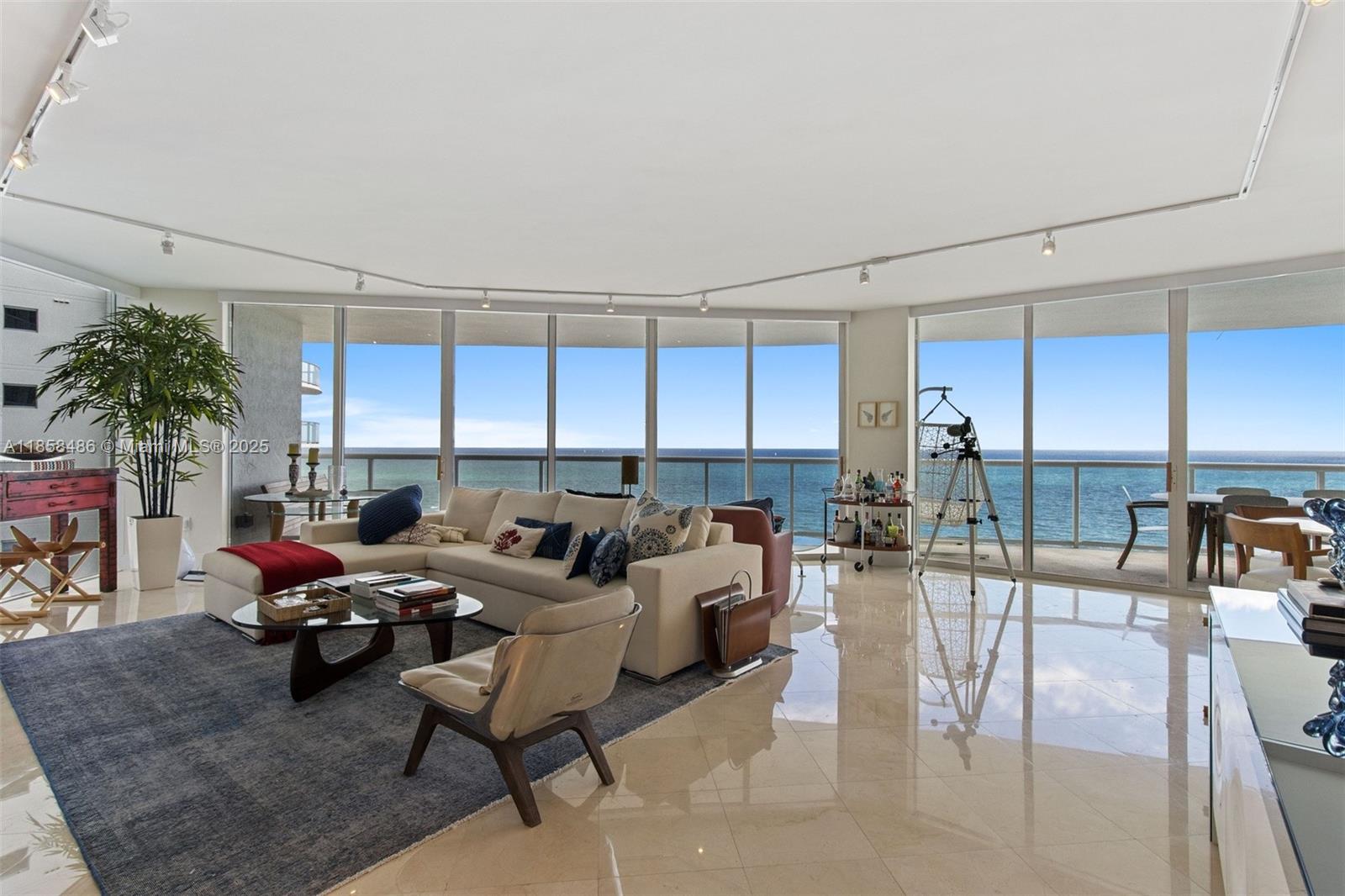18671 Collins Ave 1602