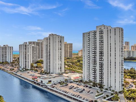 A home in Aventura