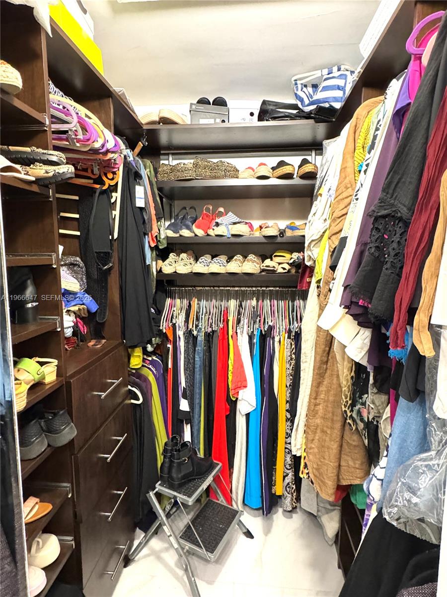 CROSSINGS VILLAGE HOMES C - Residential