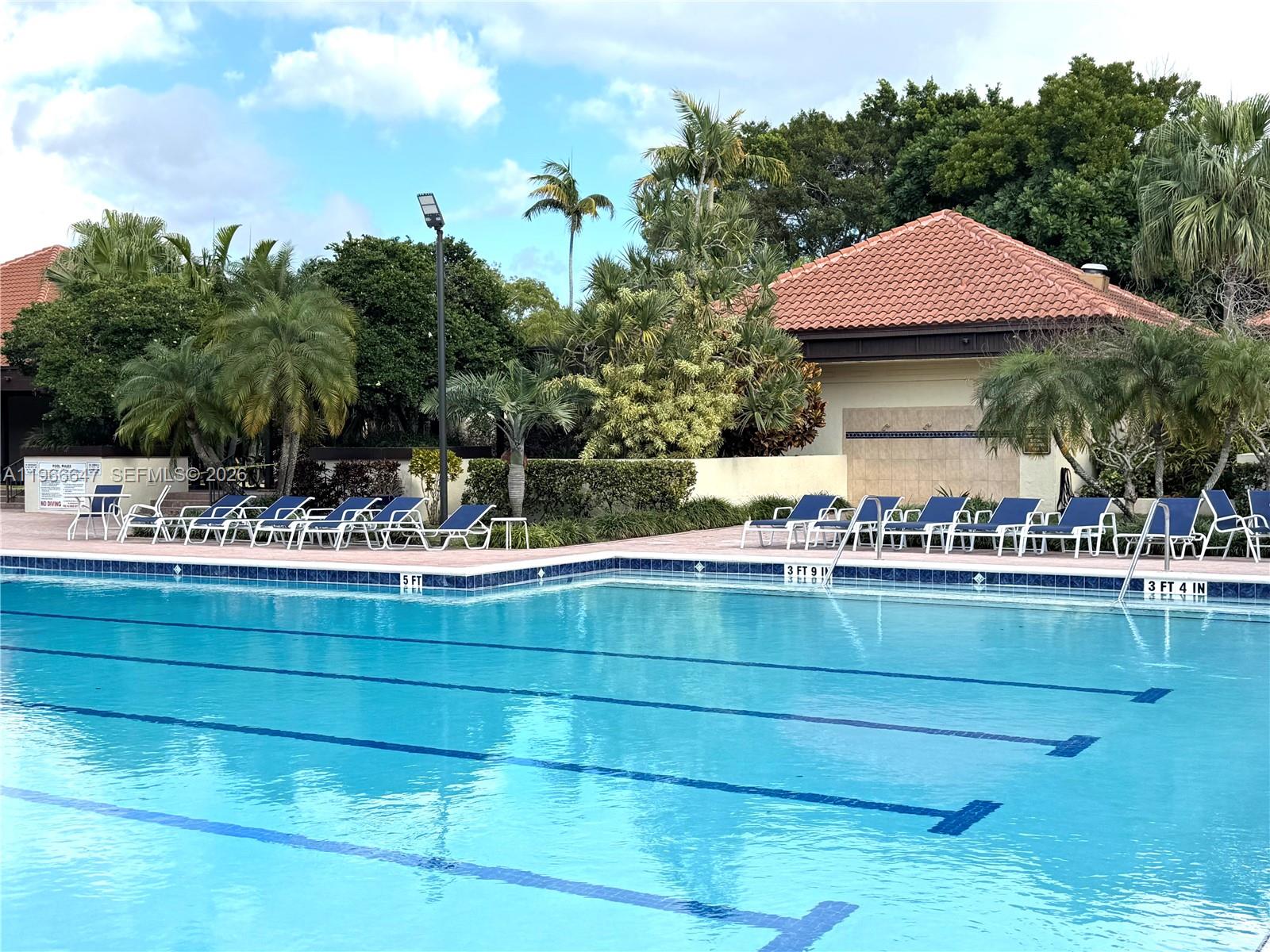 CROSSINGS VILLAGE HOMES C - Residential