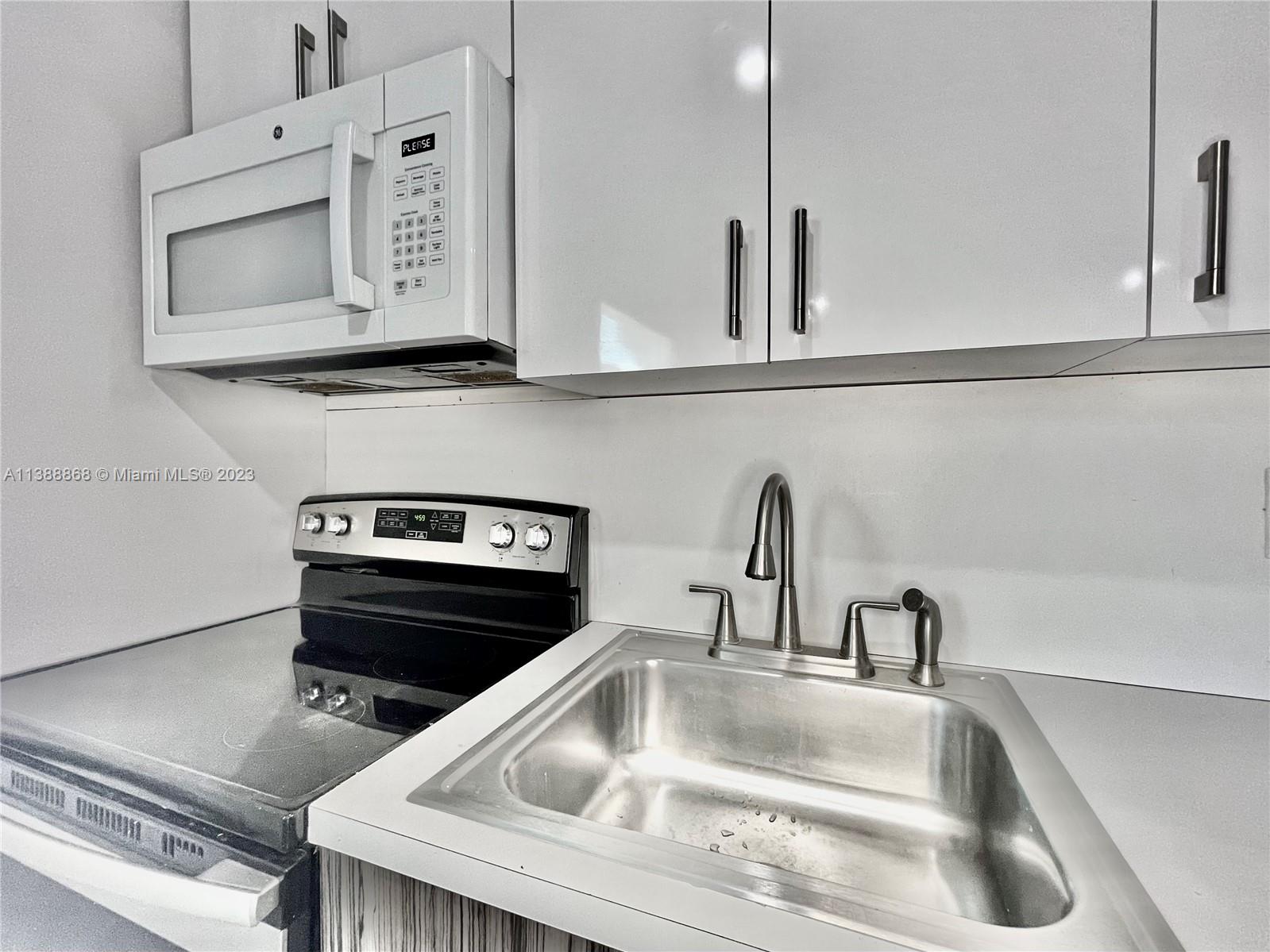 ATLANTIC VIEW NO 2 - Residential Lease