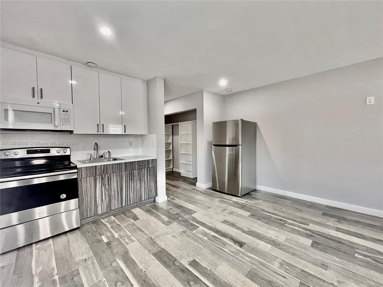 ATLANTIC VIEW NO 2 - Residential Lease