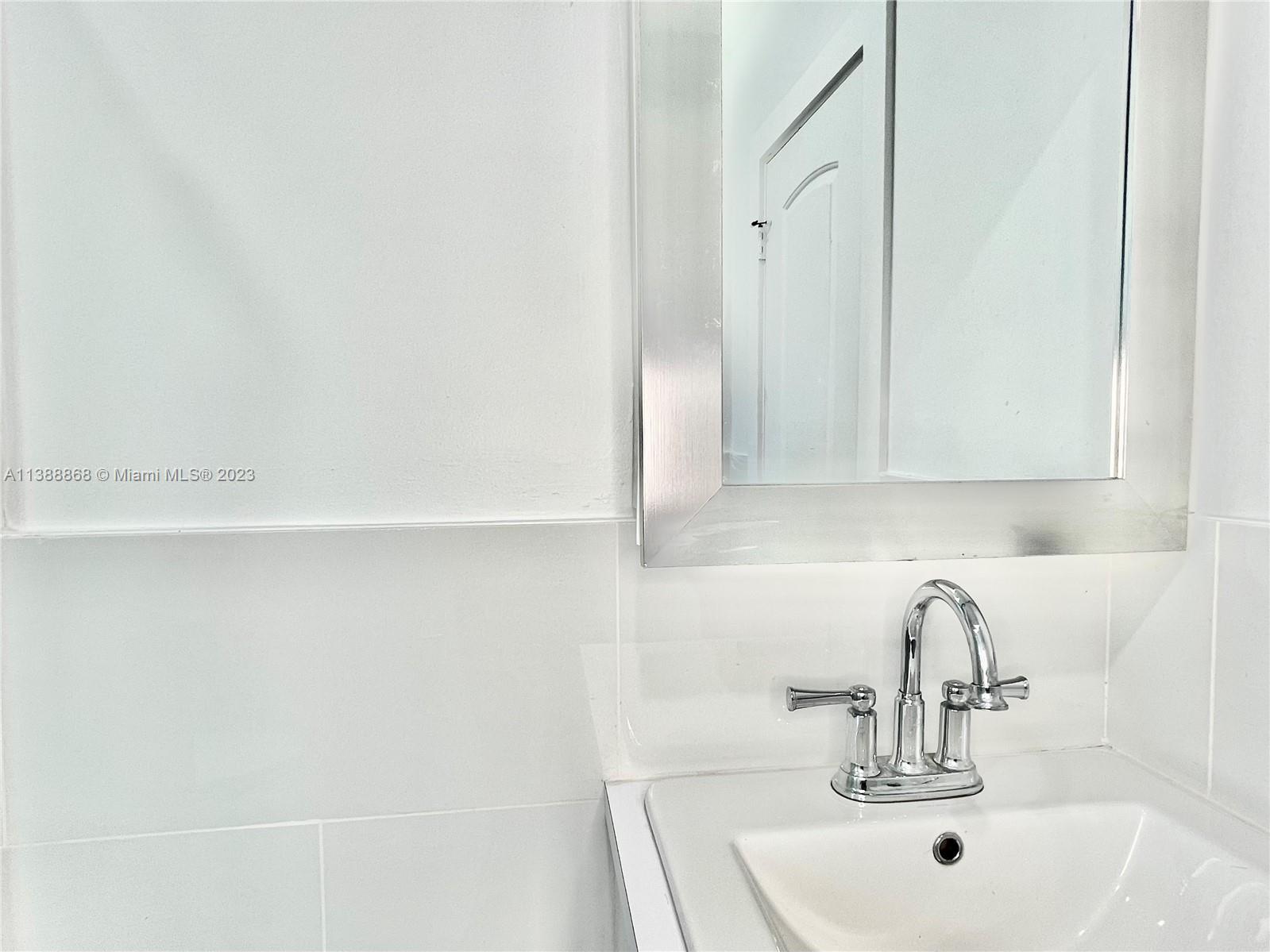 ATLANTIC VIEW NO 2 - Residential Lease