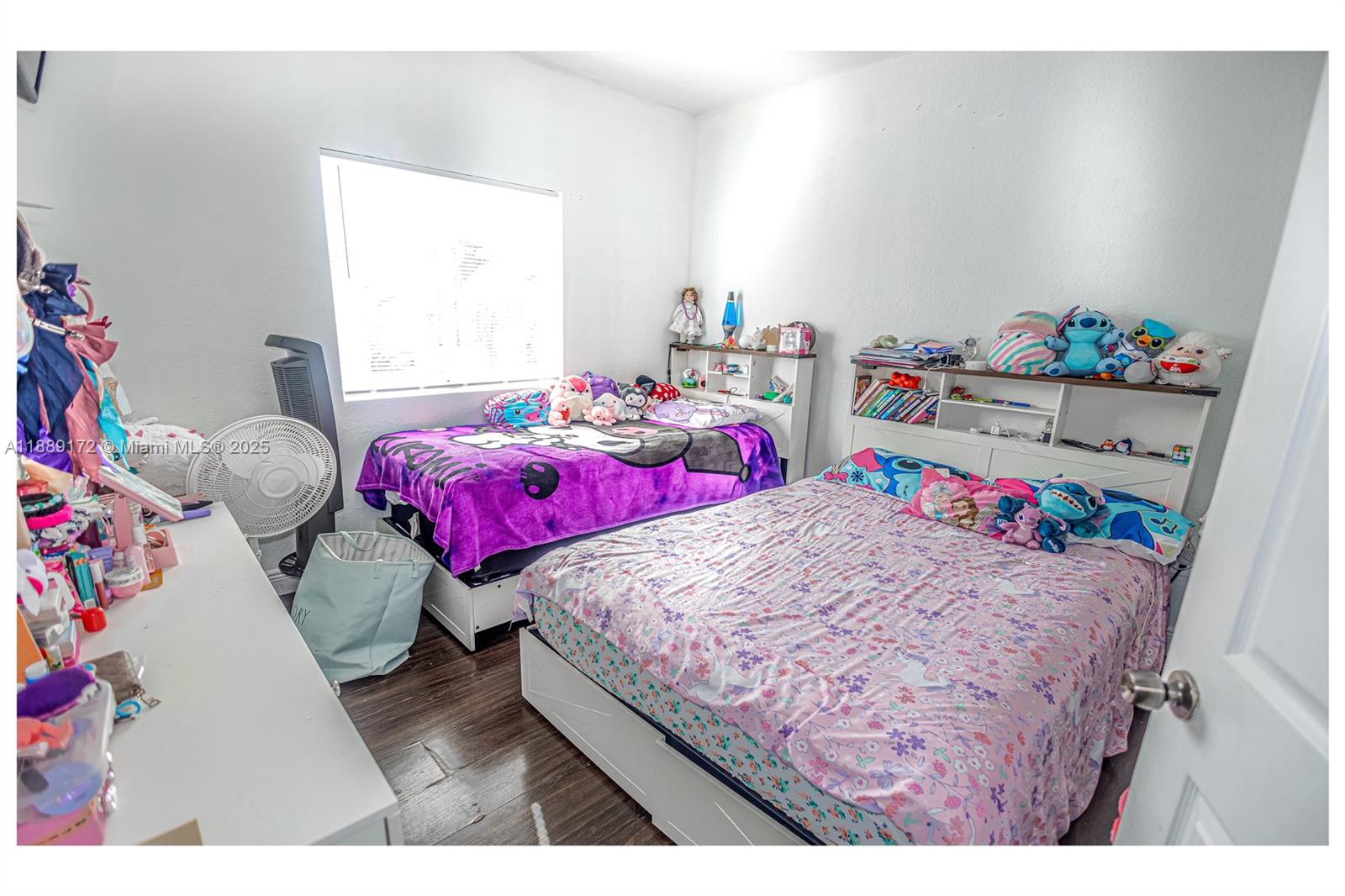 SEASTONE TOWNHOMES - Residential