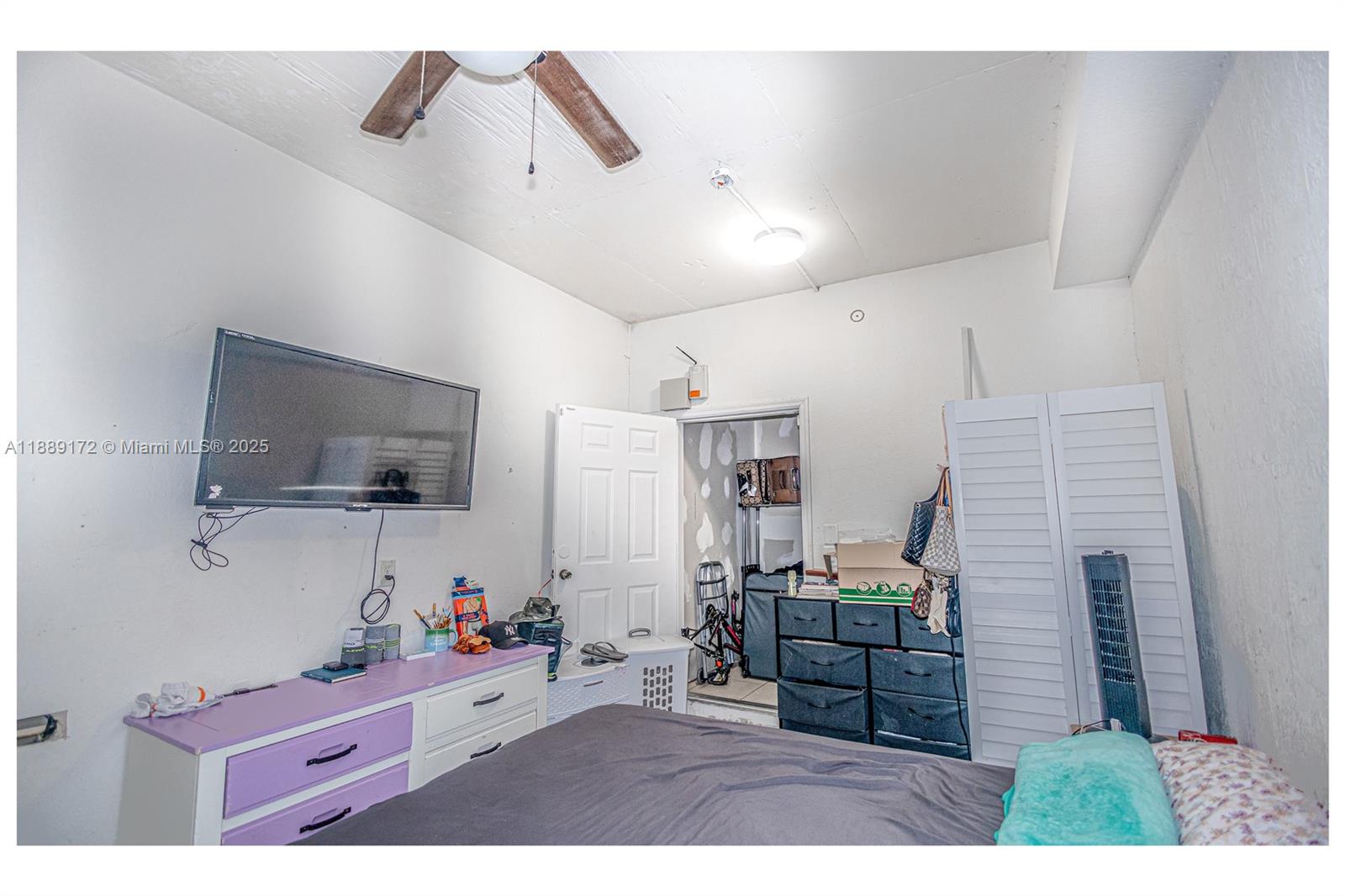 SEASTONE TOWNHOMES - Residential