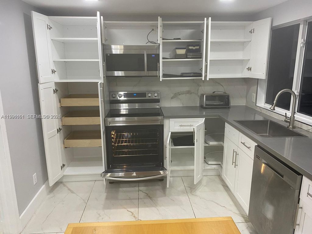 Photo of 2242 Polk St #2, Hollywood, FL 33020 (MLS # A11991161)