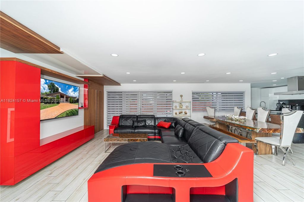 Photo of 3404 Garden Ln, Miramar, FL 33023 (MLS # A11824157)