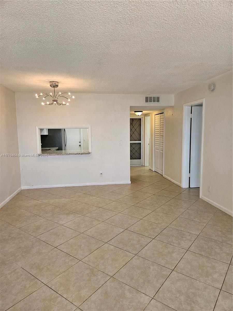 THIRD GULFSTREAM GARDEN - Residential Lease