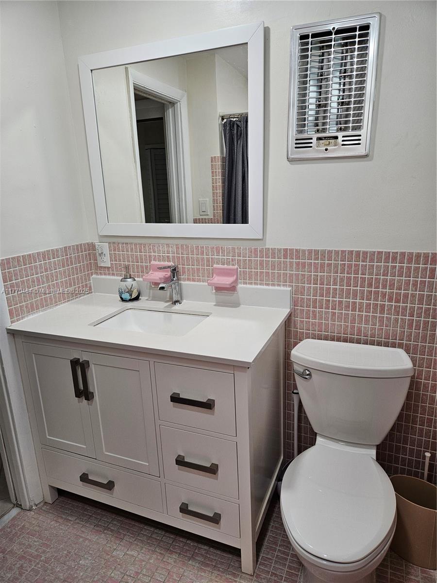 THIRD GULFSTREAM GARDEN - Residential Lease